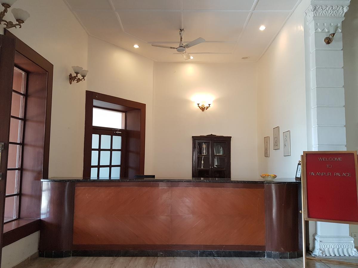 Hotel Palanpur Palace Mount Abu Exterior foto