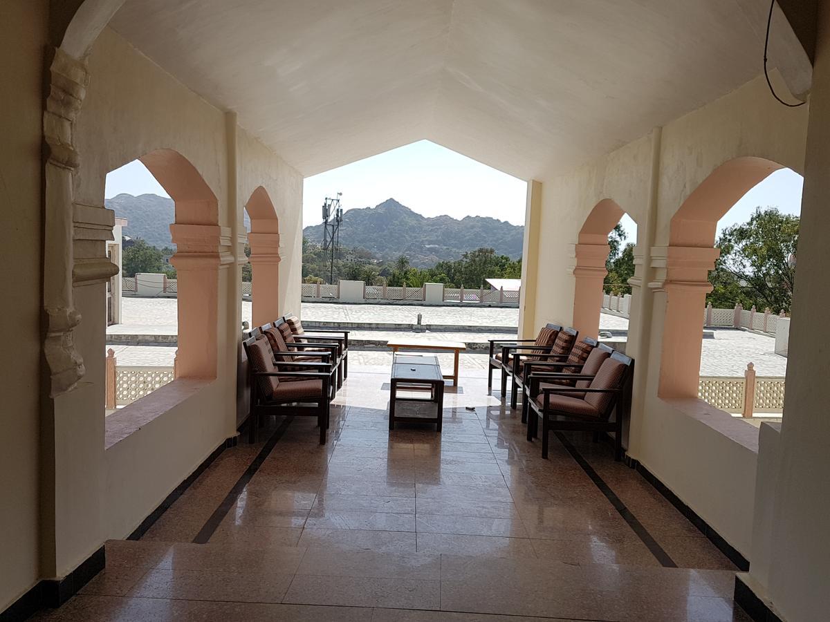 Hotel Palanpur Palace Mount Abu Exterior foto